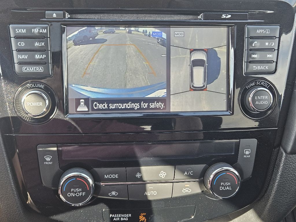 2017 Nissan Rogue Image 22