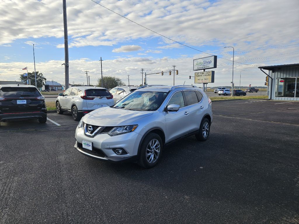 2015 Nissan Rogue Image 1
