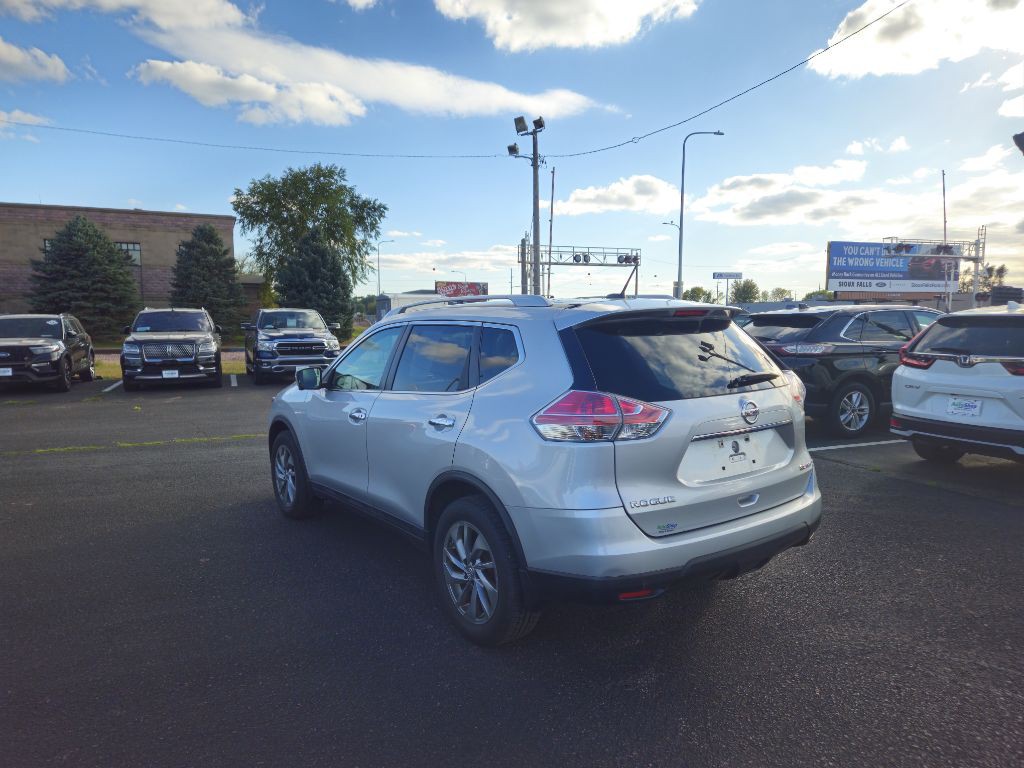2015 Nissan Rogue Image 3