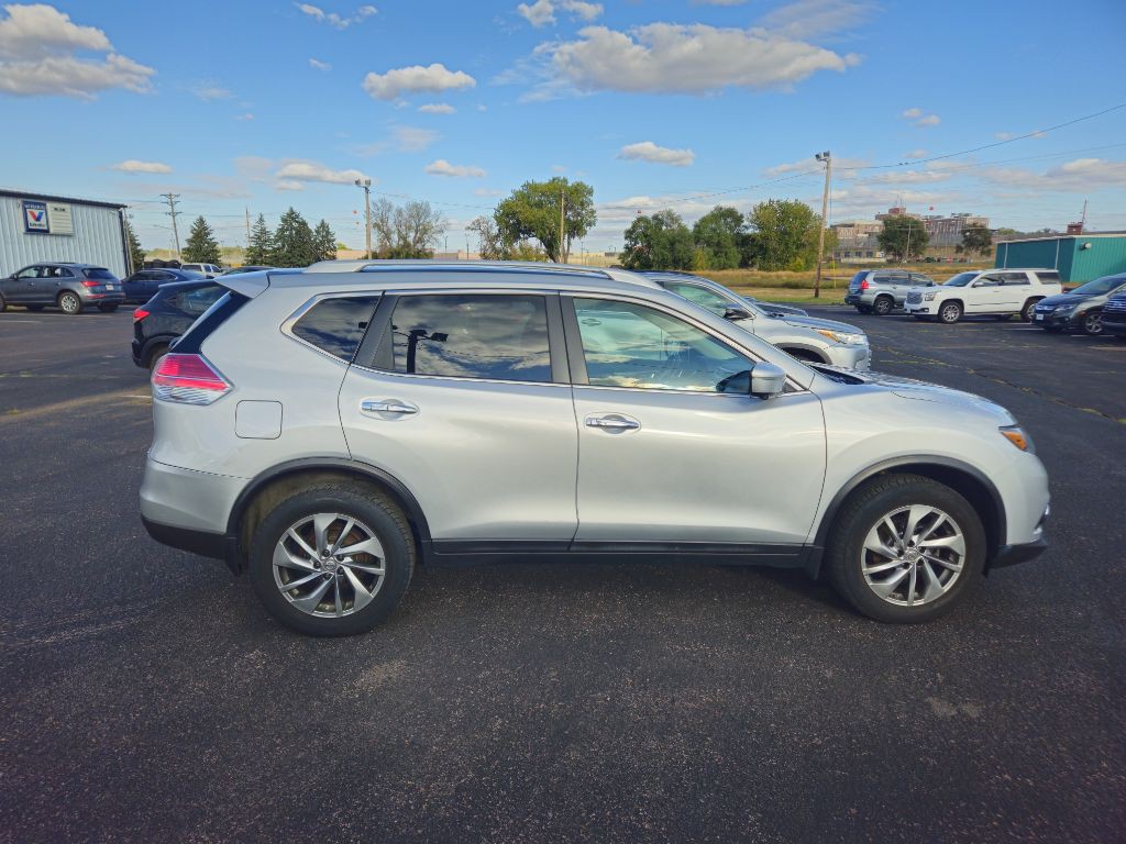 2015 Nissan Rogue Image 6