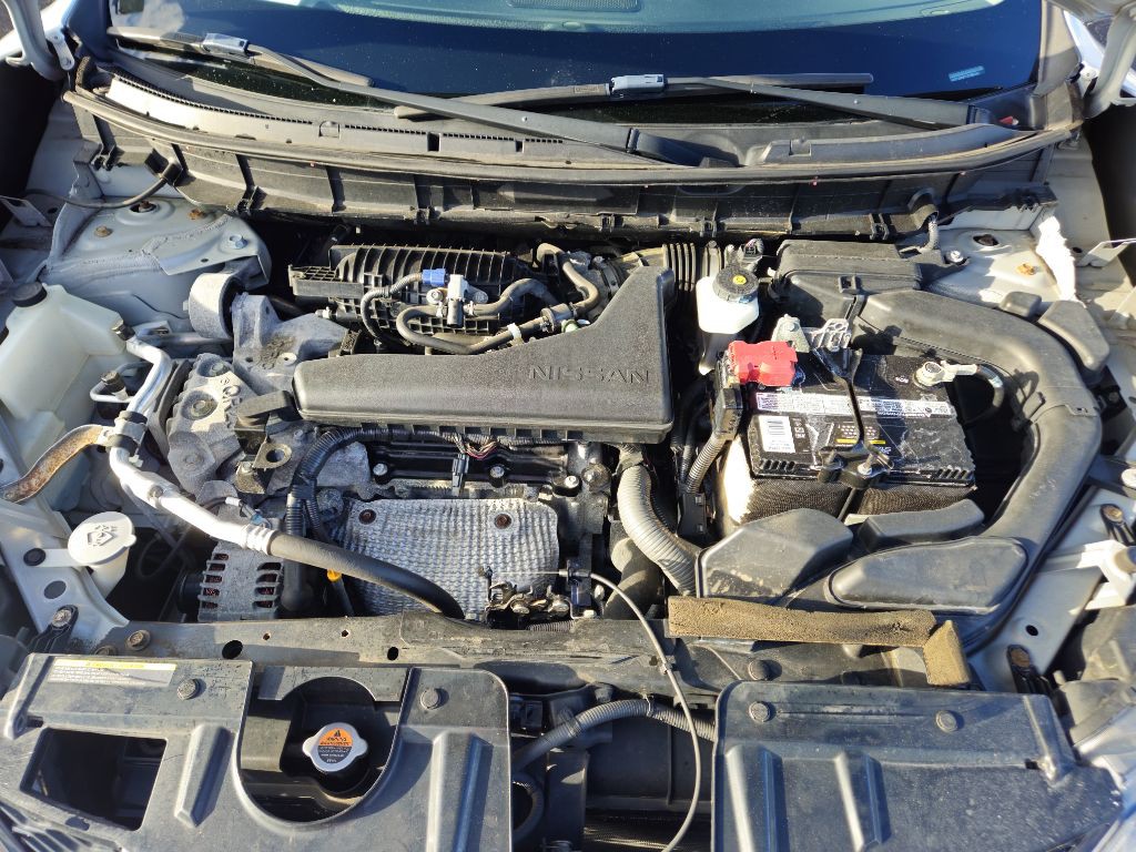 2015 Nissan Rogue Image 18