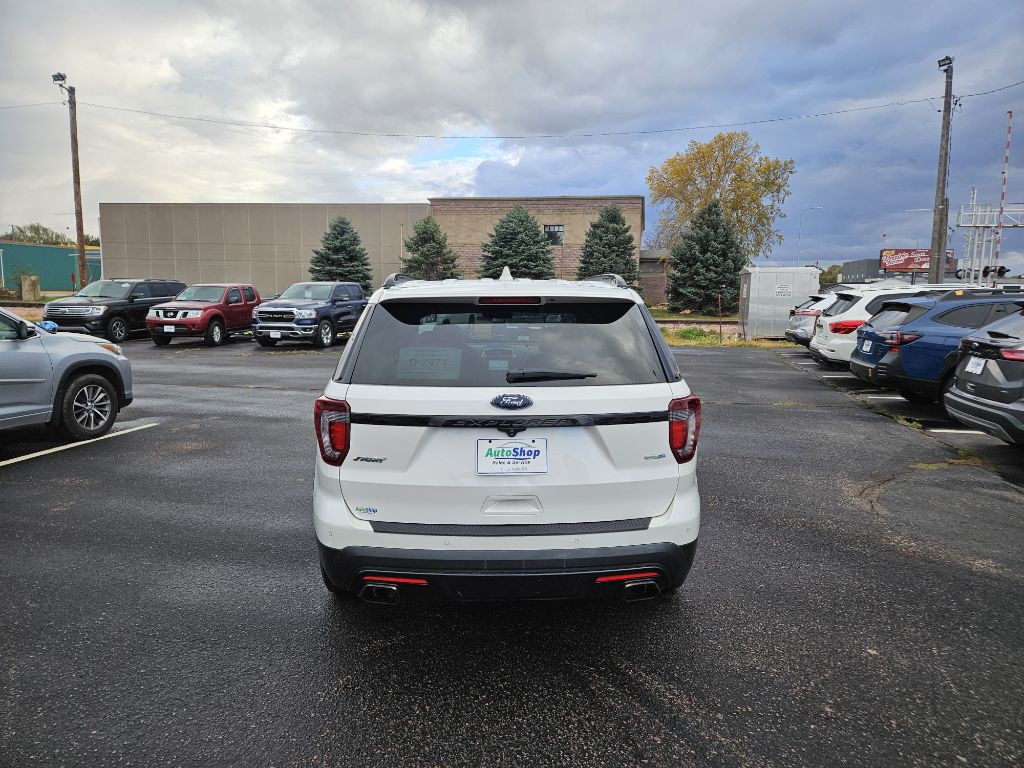 2017 Ford Explorer Image 3