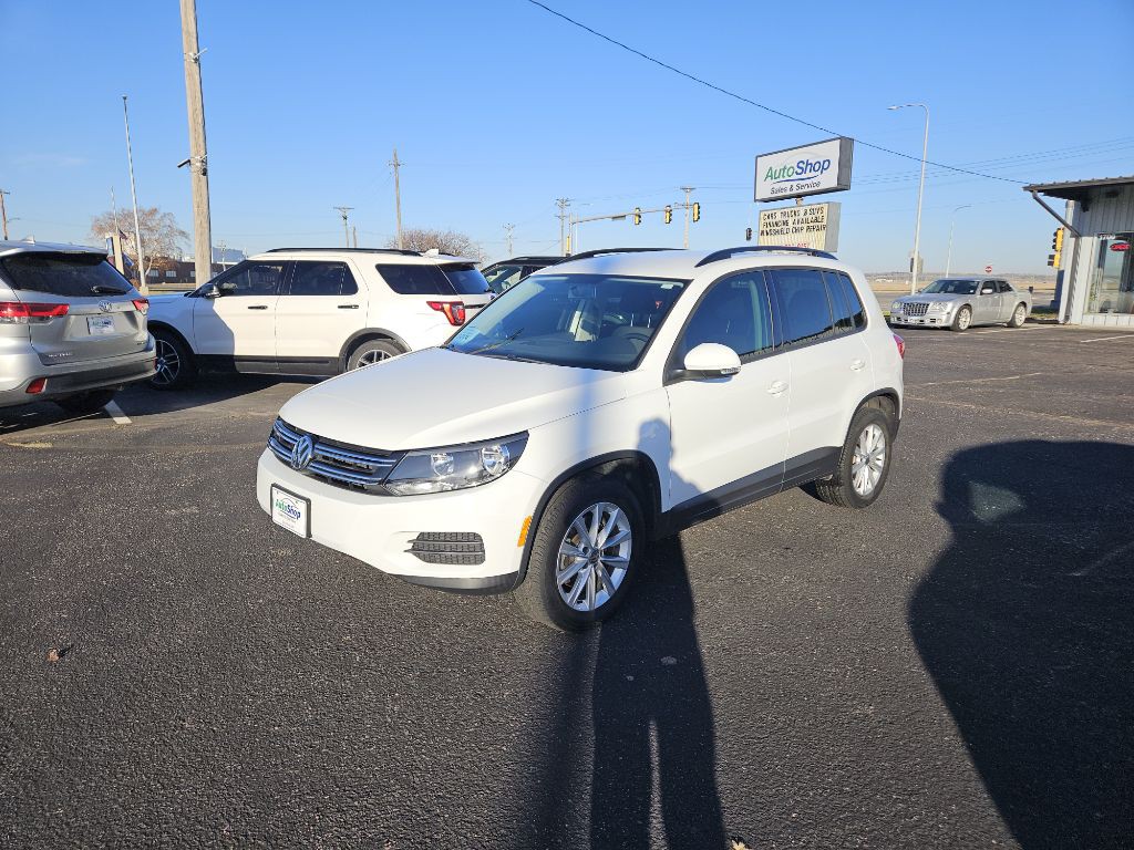 2018 Volkswagen Tiguan Image 1