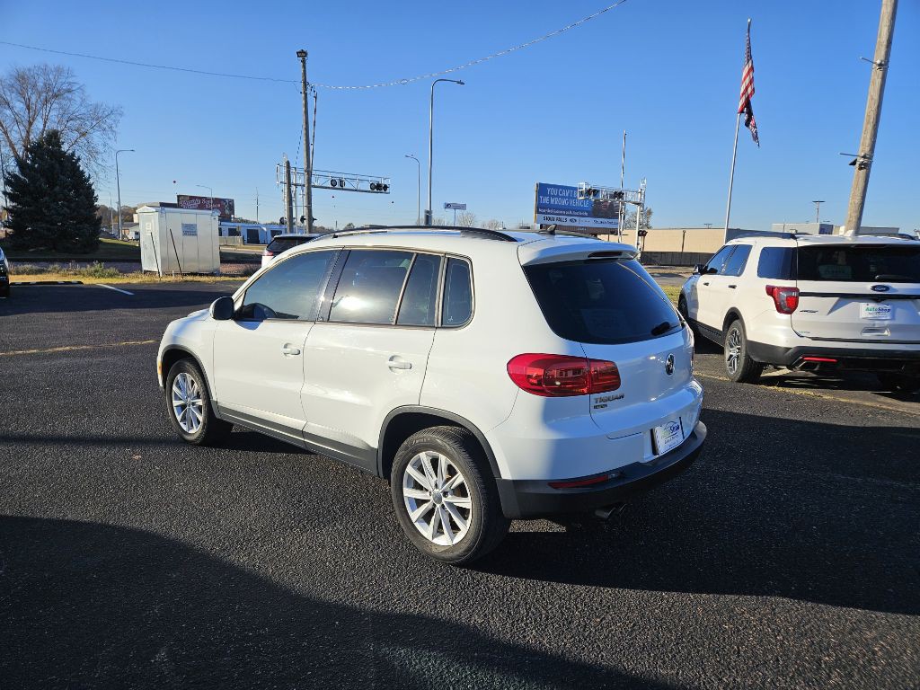 2018 Volkswagen Tiguan Image 3