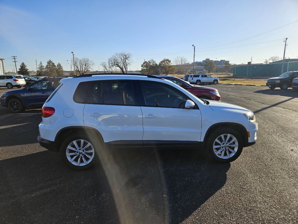2018 Volkswagen Tiguan Image 6