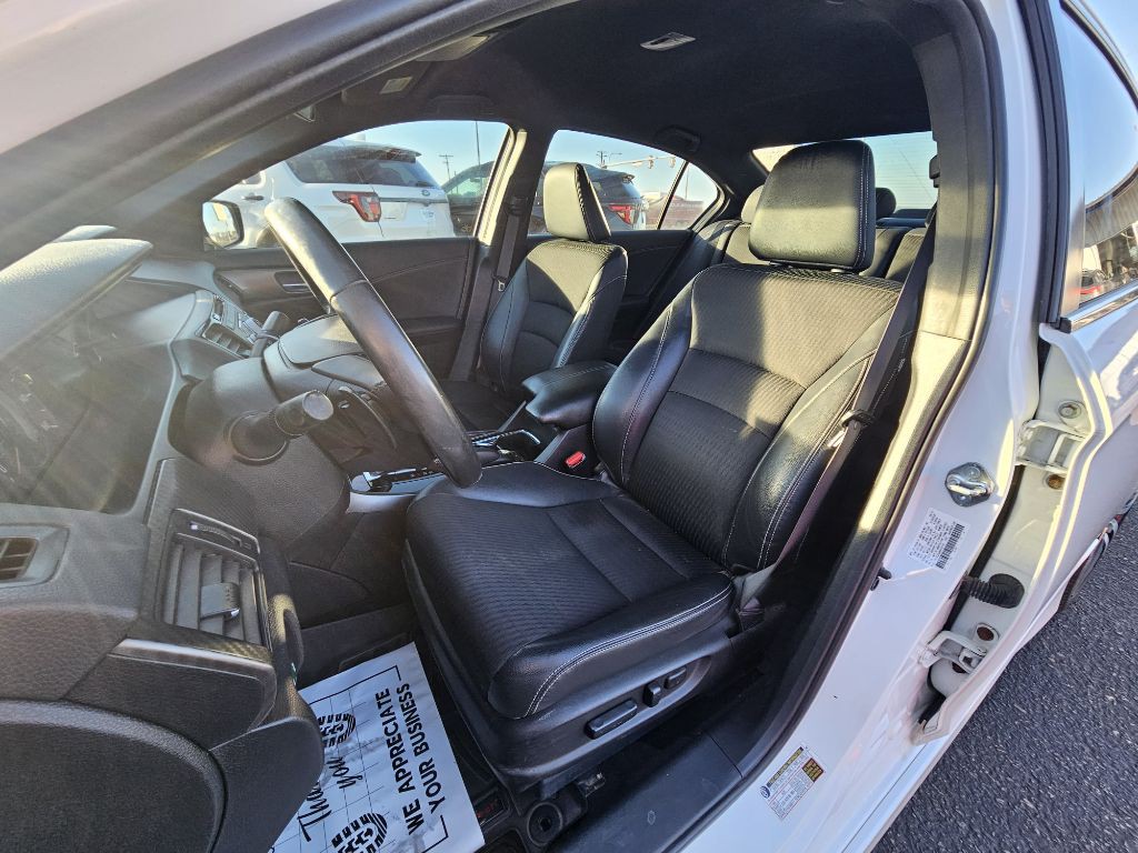 2017 Honda Accord Image 10