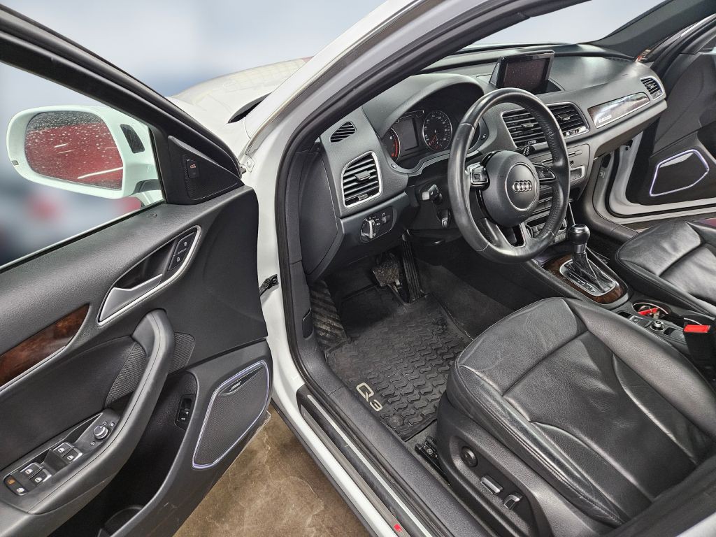 2018 Audi Q3 Image 9