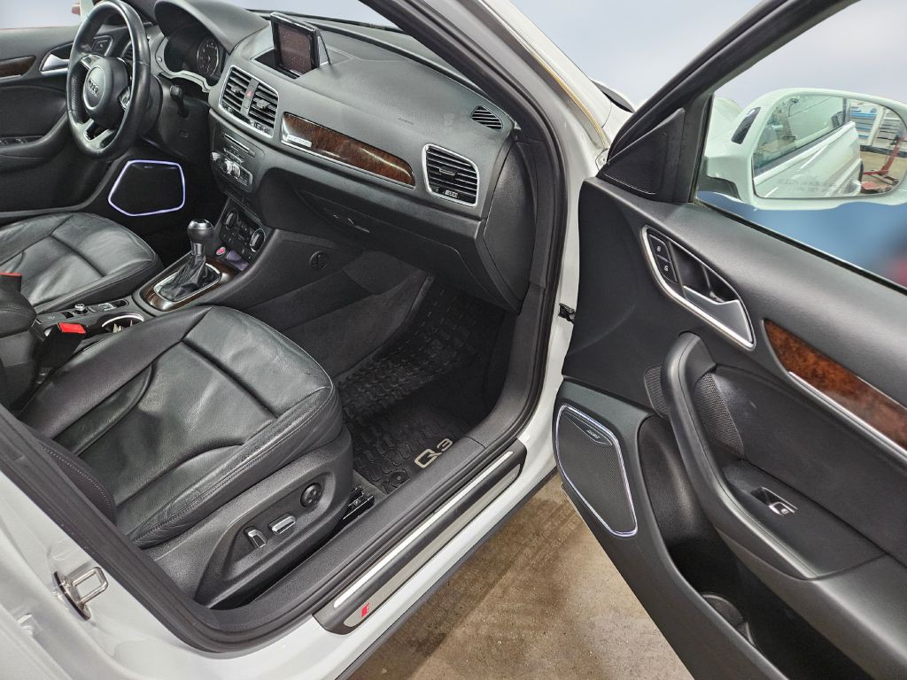 2018 Audi Q3 Image 18