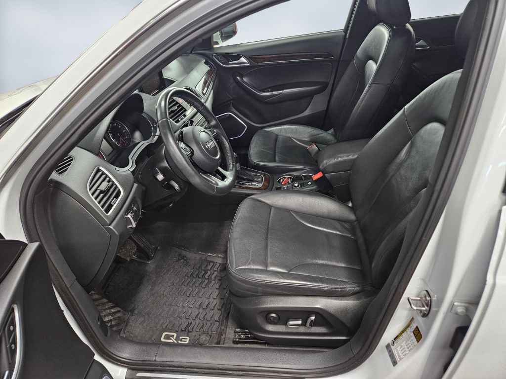 2018 Audi Q3 Image 23