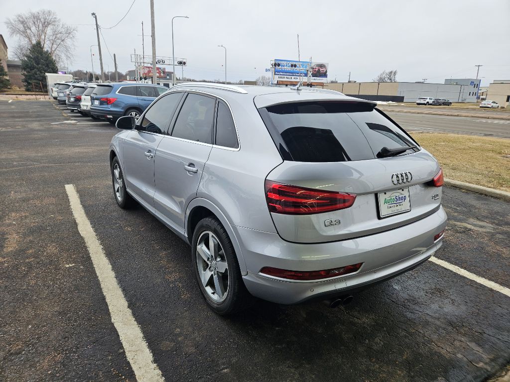 2015 Audi Q3 Image 3