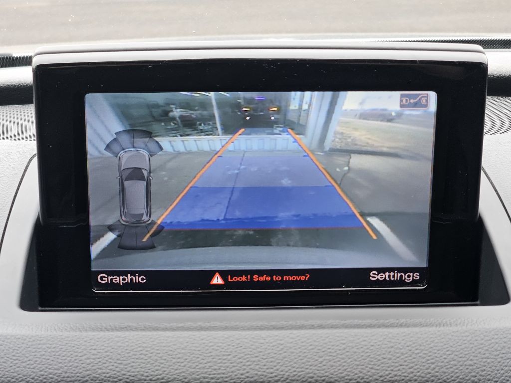 2015 Audi Q3 Image 19