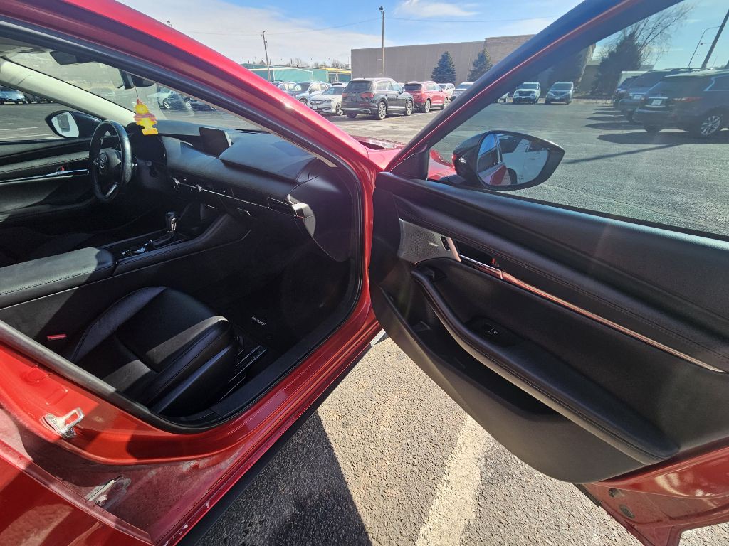 2021 Mazda Mazda3 Image 16
