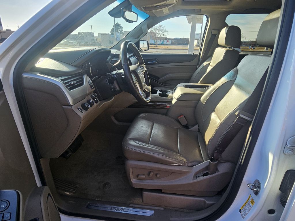 2017 GMC Yukon Image 9