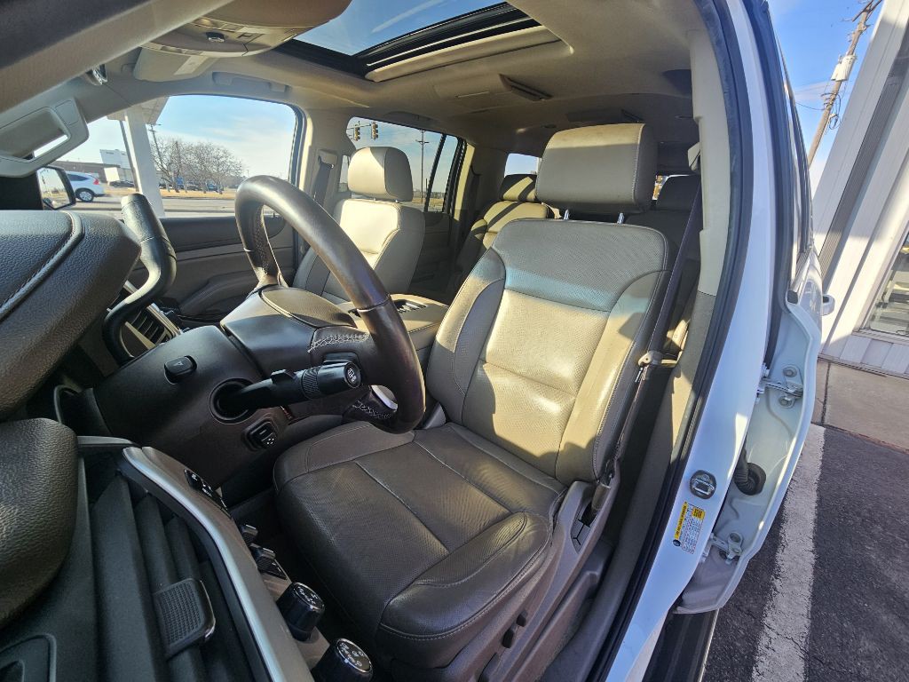 2017 GMC Yukon Image 10