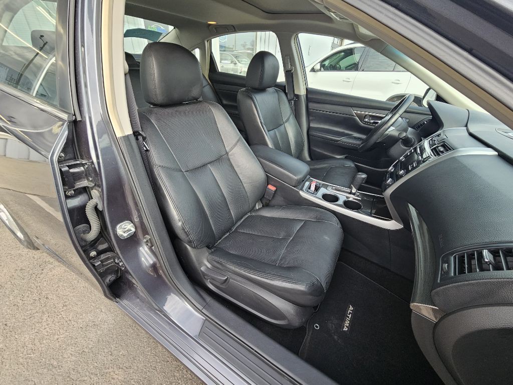 2013 Nissan Altima Image 14