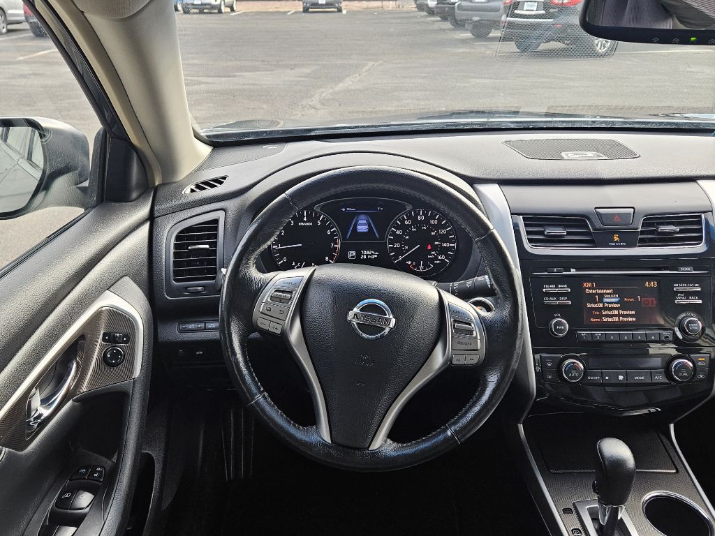2013 Nissan Altima Image 17