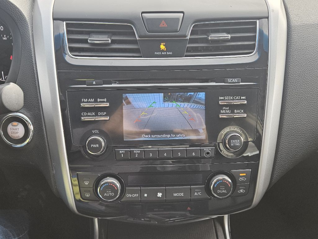 2013 Nissan Altima Image 19