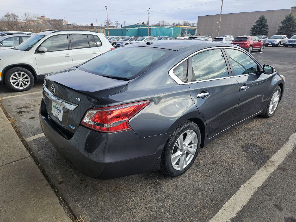 2013 Nissan Altima Image 5