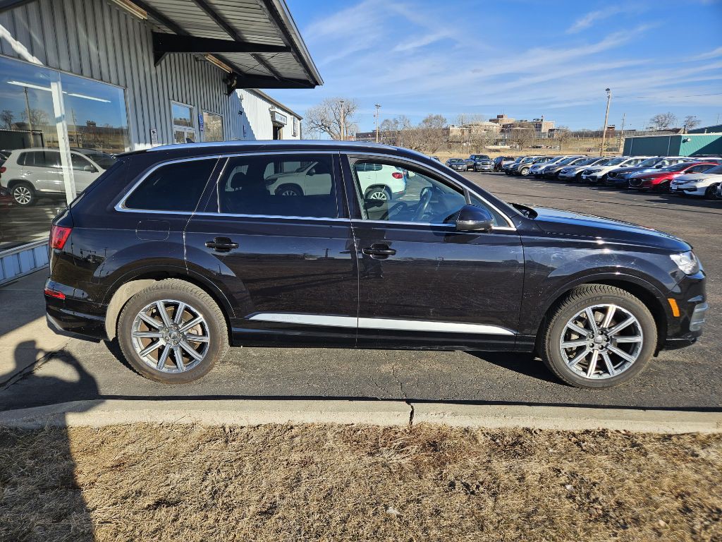 2018 Audi Q7 Image 6