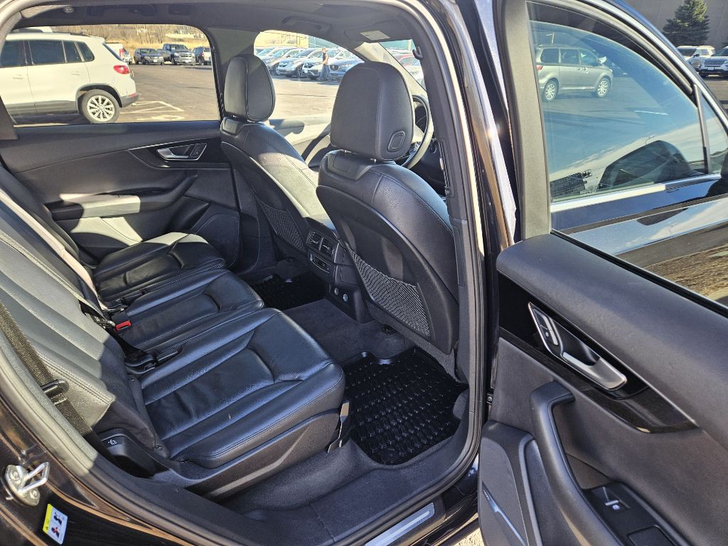 2018 Audi Q7 Image 13