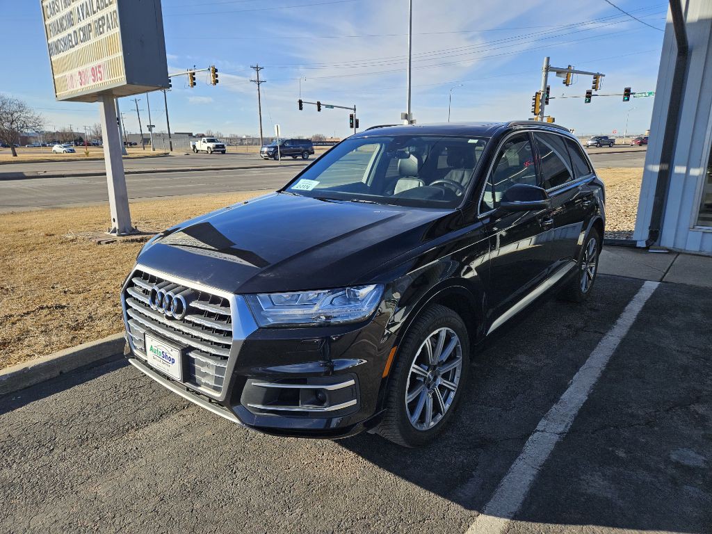 2018 Audi Q7 Image 1
