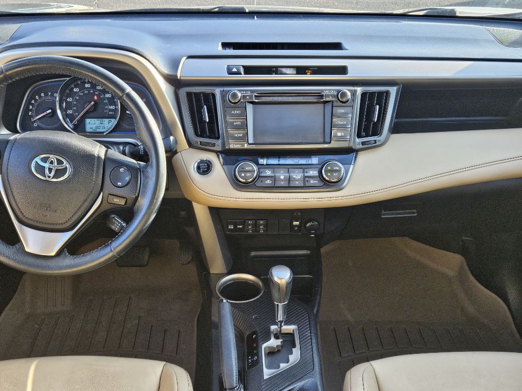 2015 Toyota Rav4 Image 18