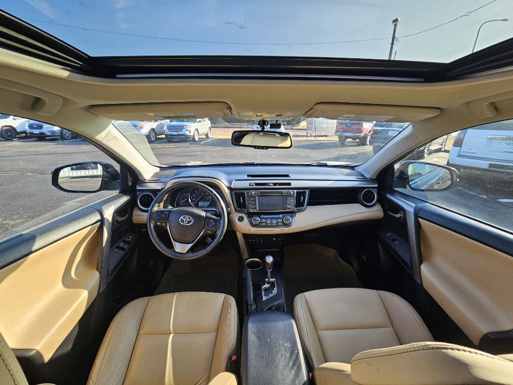 2015 Toyota Rav4 Image 19