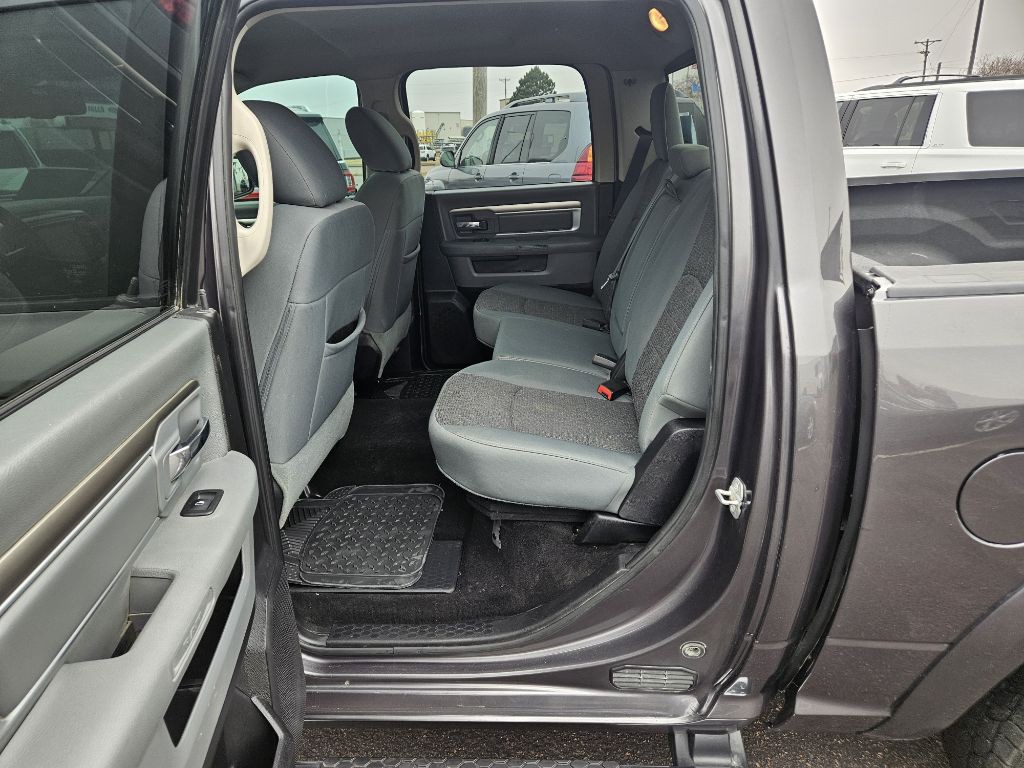 2016 RAM 1500 Image 15