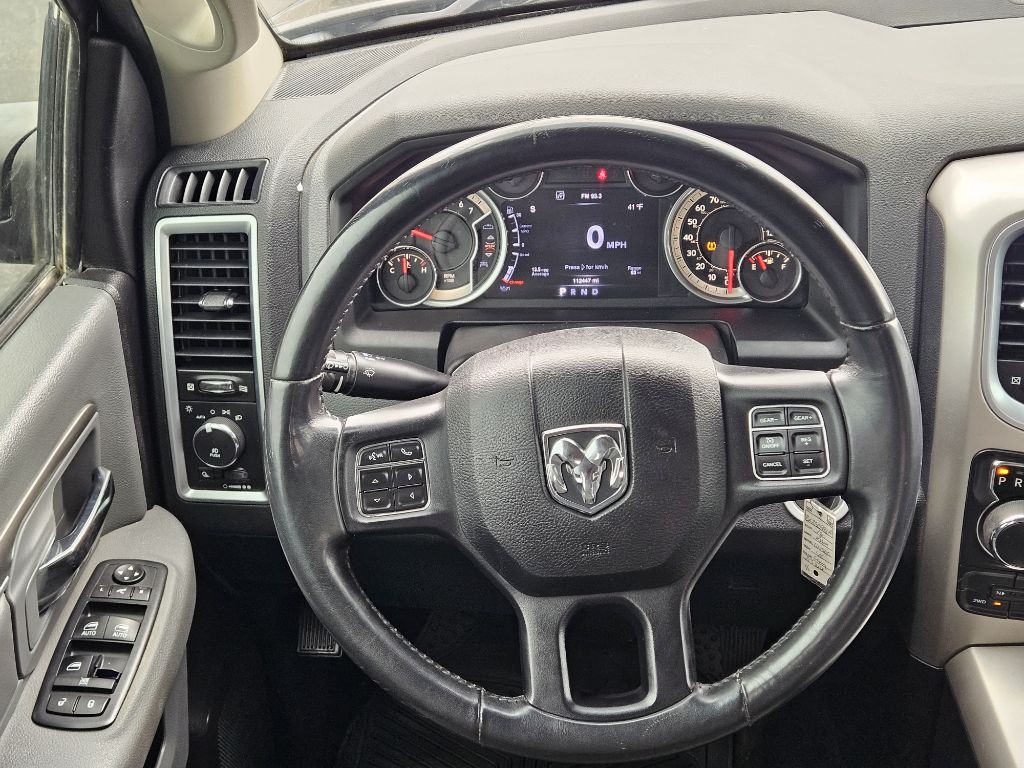 2016 RAM 1500 Image 23