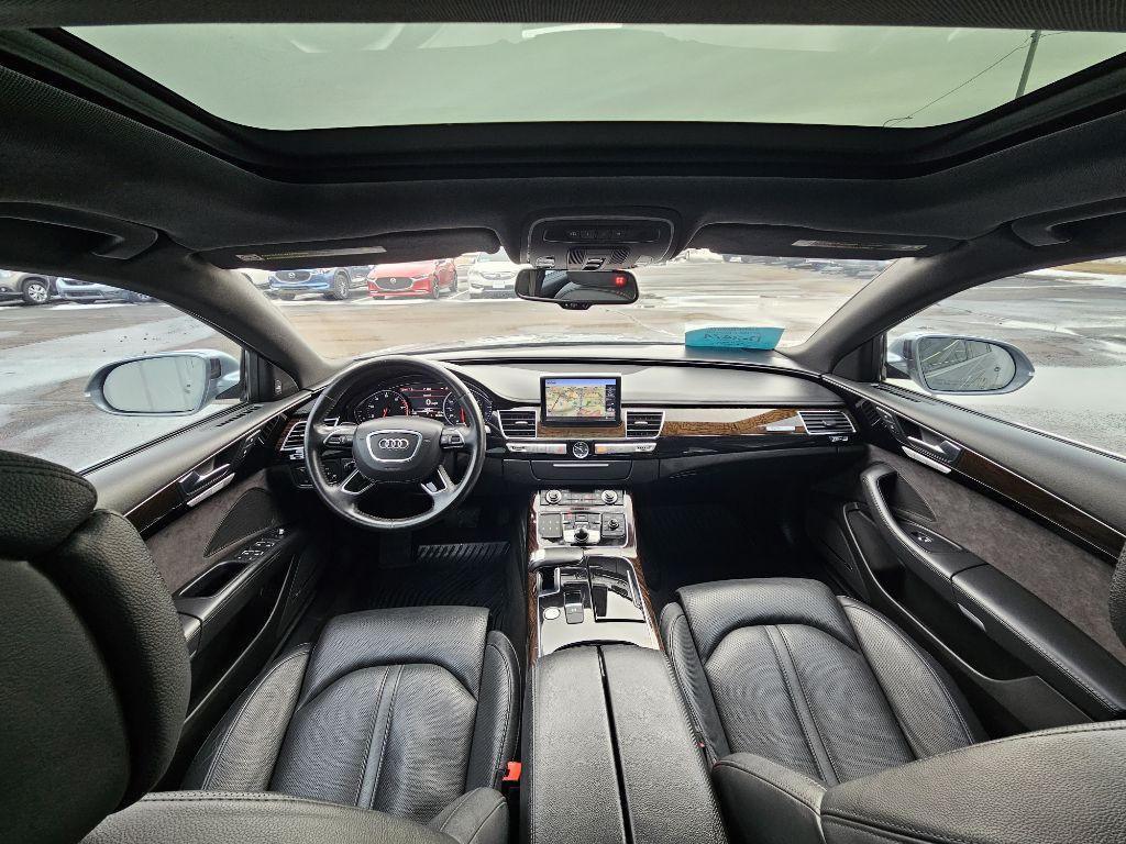 2013 Audi A8 Image 20
