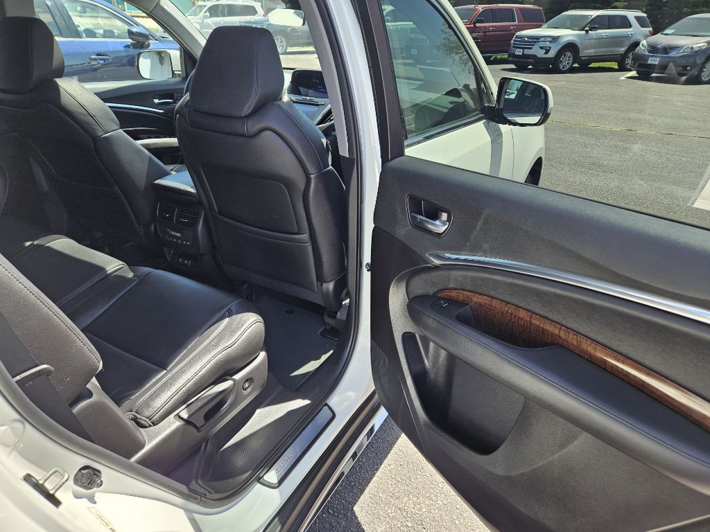 2017 Acura MDX Image 16