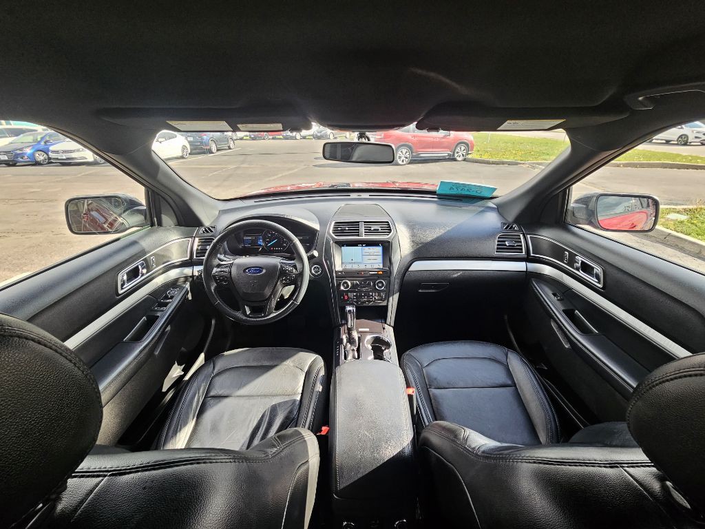 2017 Ford Explorer Image 42