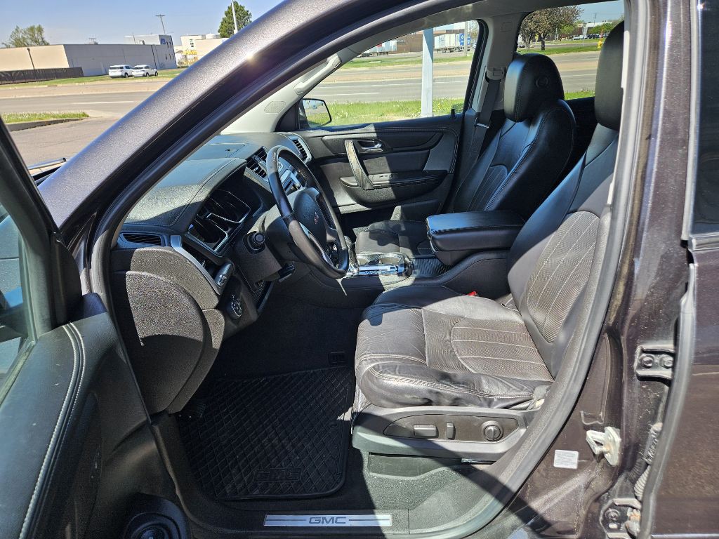 2017 GMC Acadia Image 10
