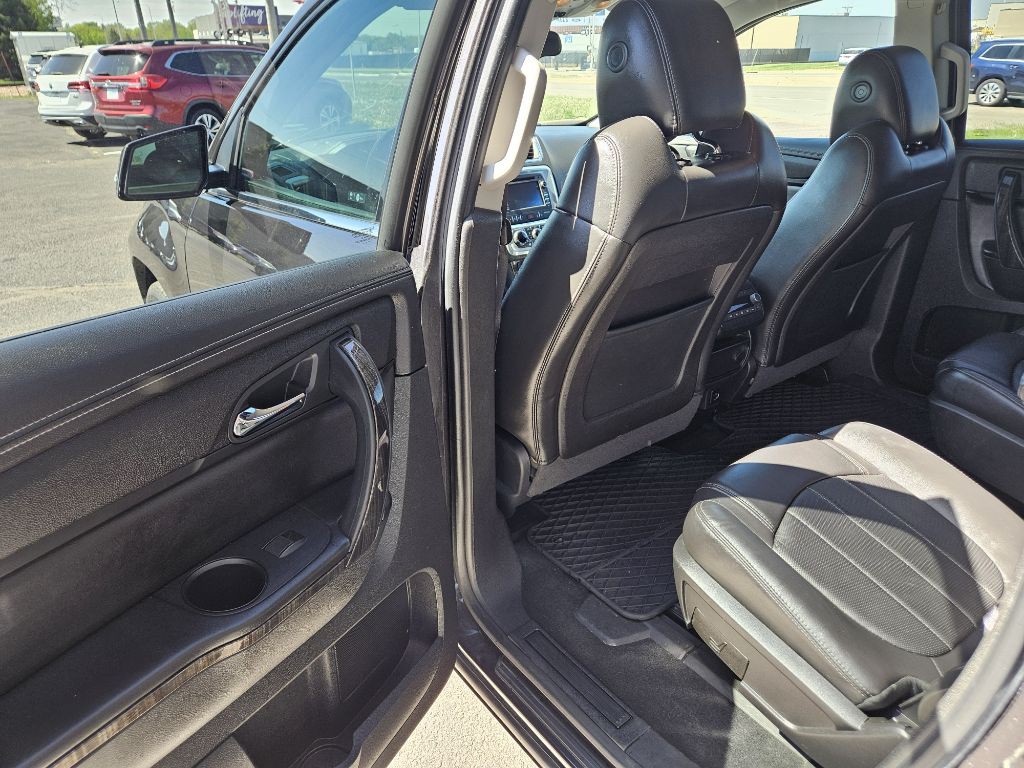 2017 GMC Acadia Image 13