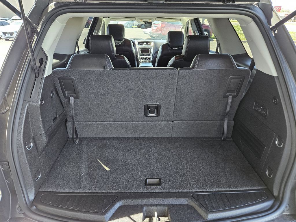 2017 GMC Acadia Image 16