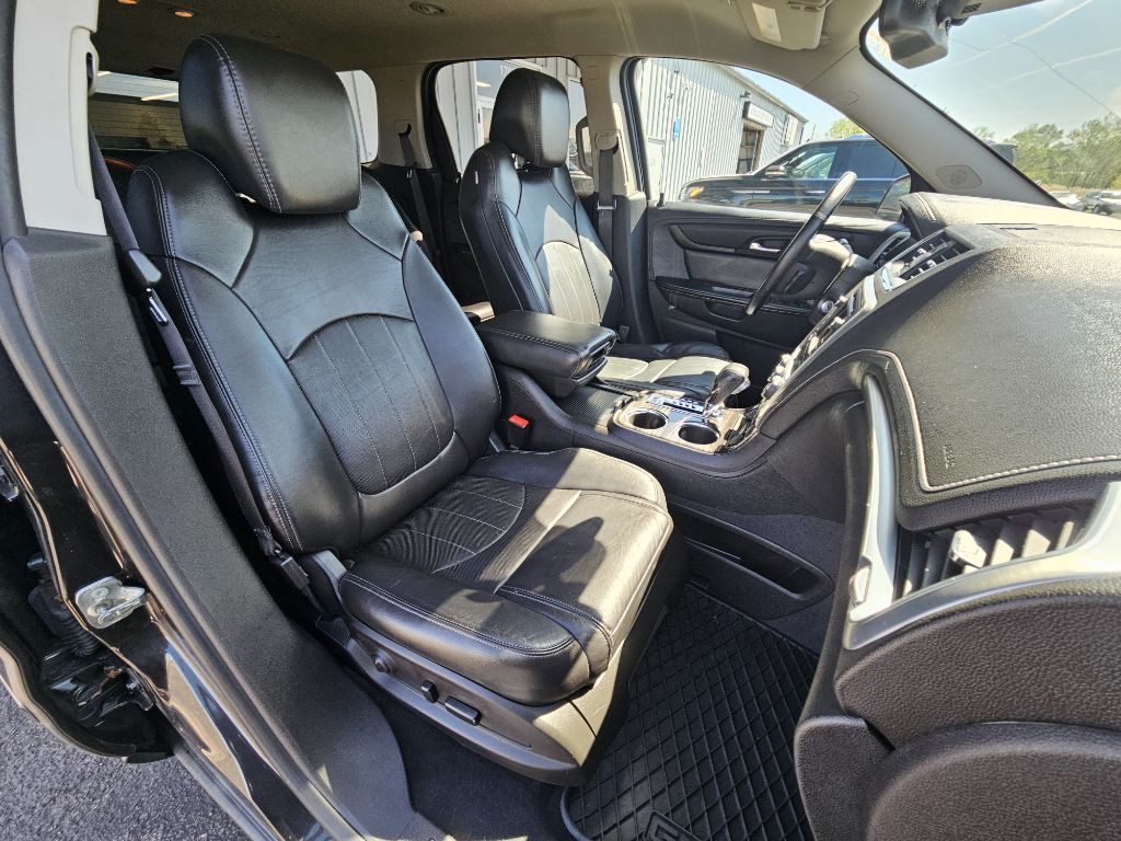 2017 GMC Acadia Image 19