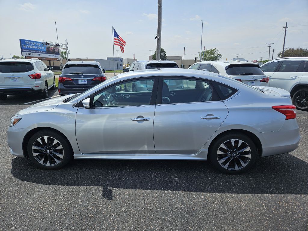 2016 Nissan Sentra Image 2