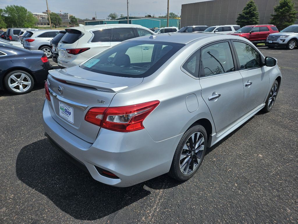 2016 Nissan Sentra Image 5