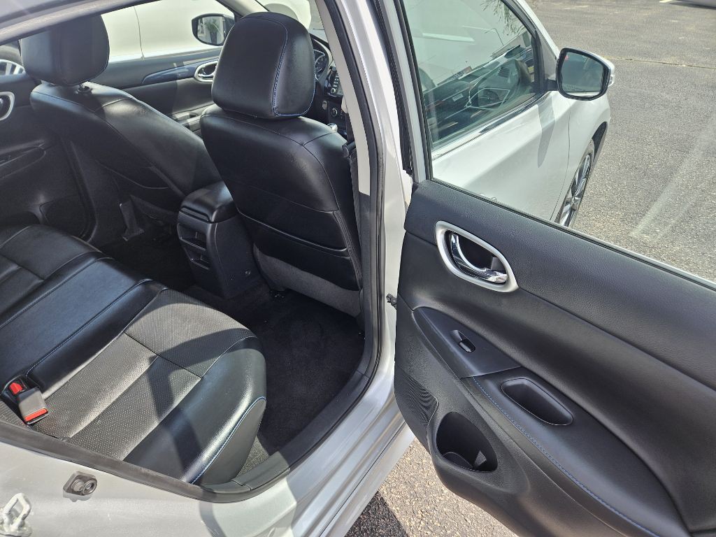 2016 Nissan Sentra Image 15