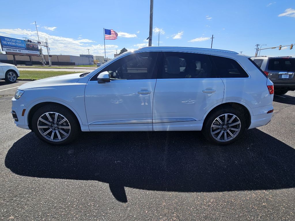 2018 Audi Q7 Image 2