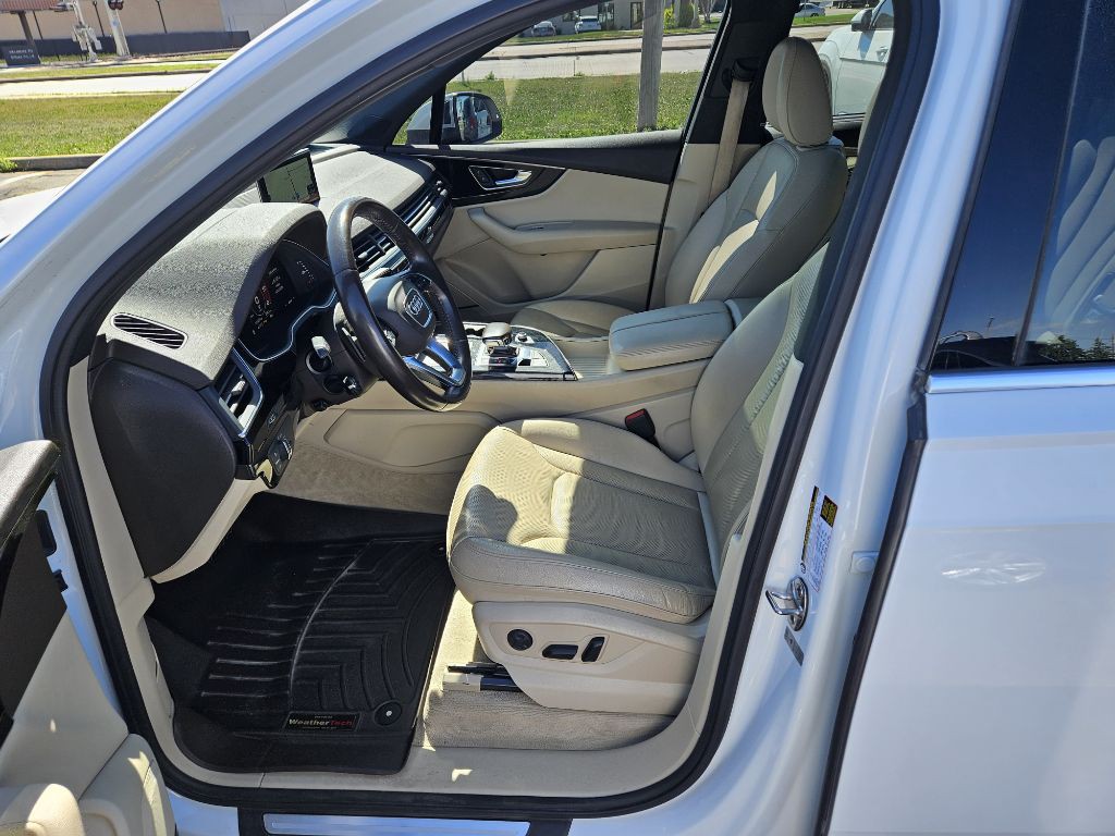 2018 Audi Q7 Image 10