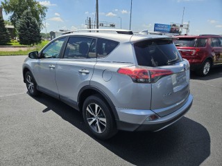 Image for 2017 Toyota Rav4 XLE ID: 7544227