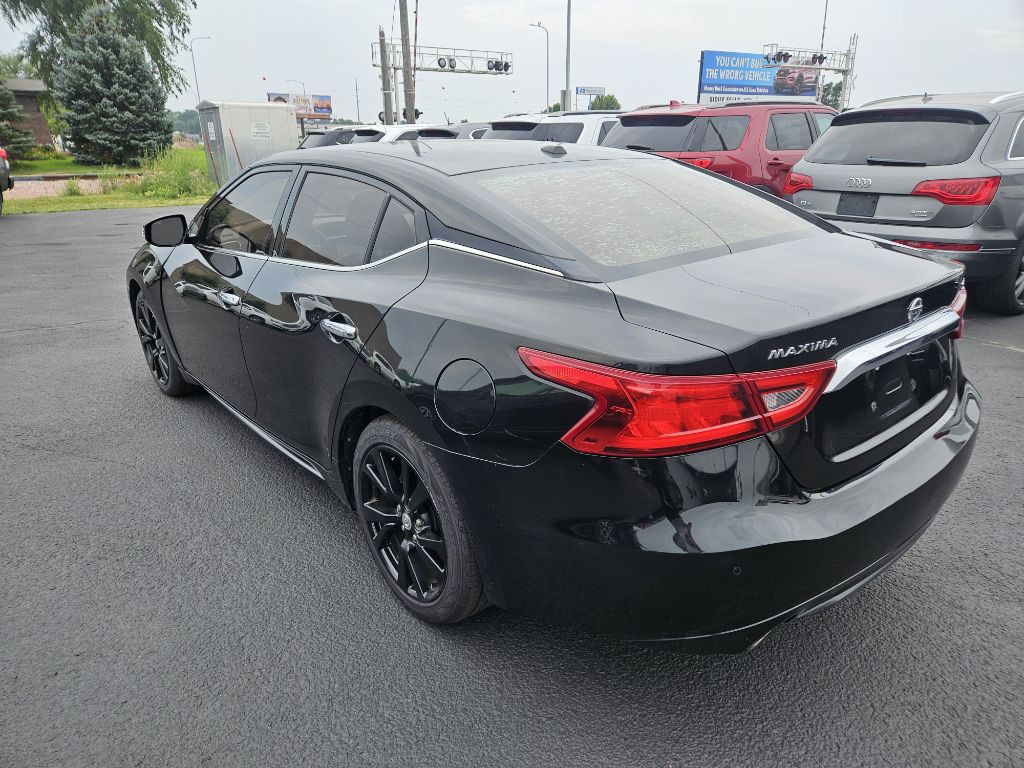 2018 Nissan Maxima Image 3