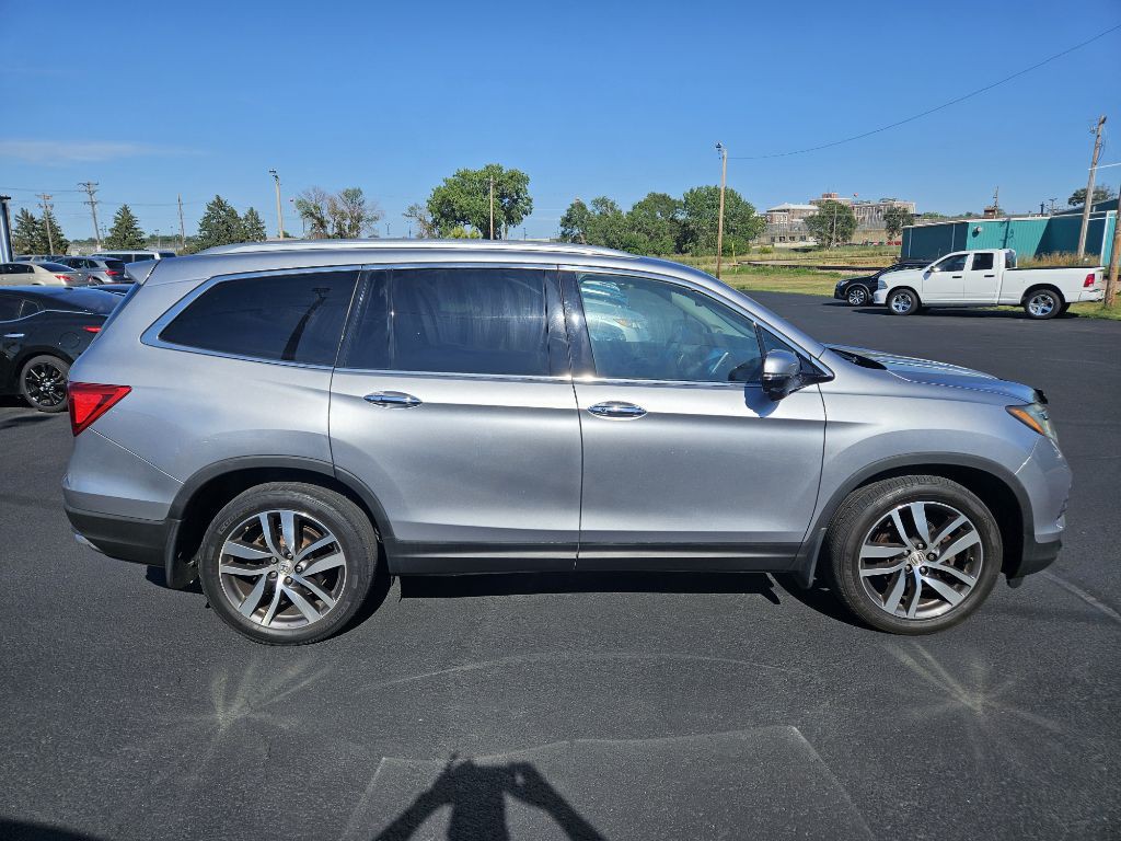 2016 Honda Pilot Image 6