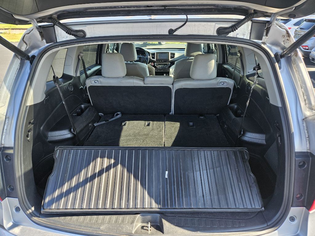 2016 Honda Pilot Image 14