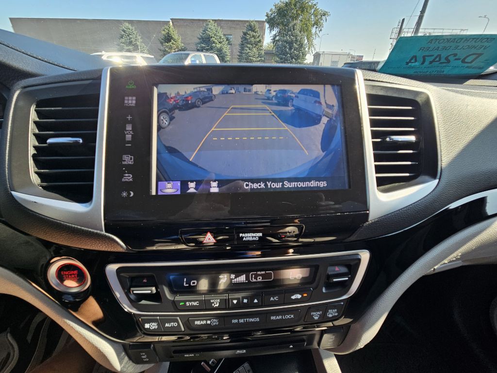 2016 Honda Pilot Image 26