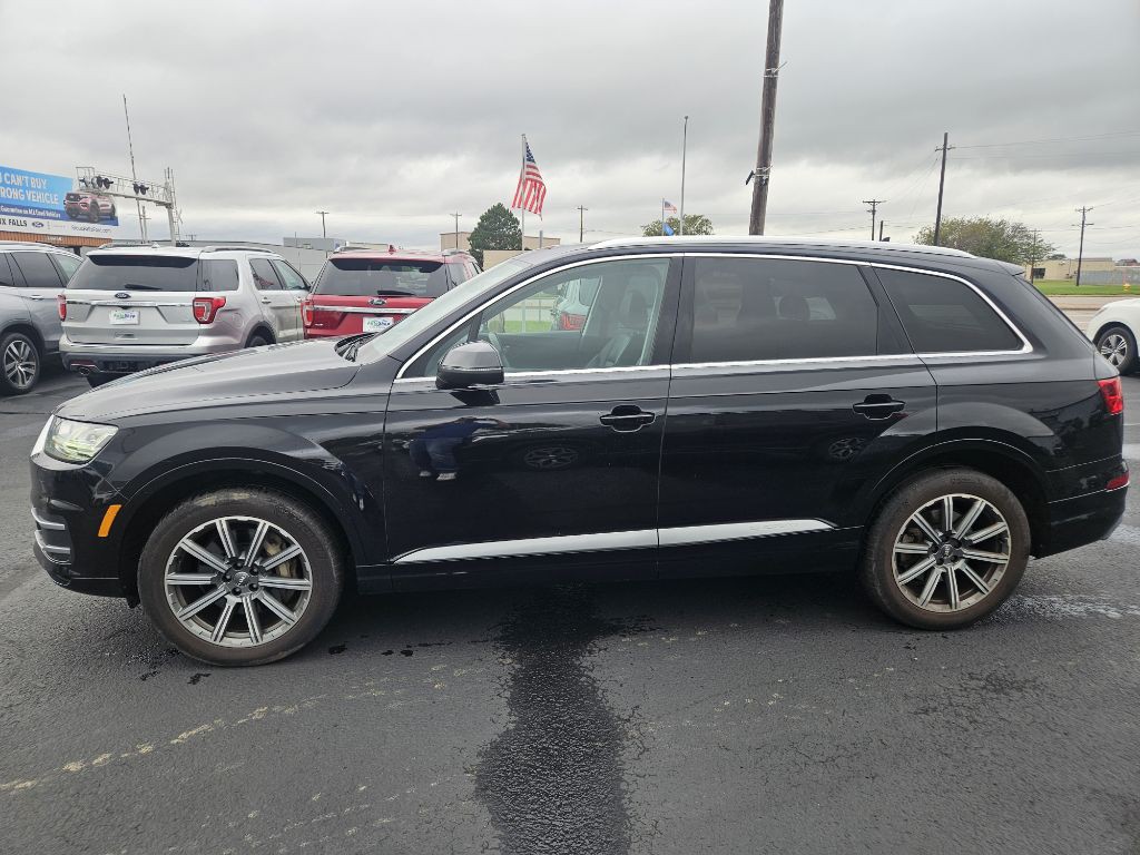 2017 Audi Q7 Image 2
