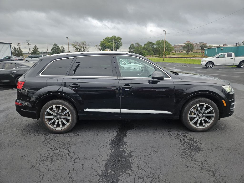 2017 Audi Q7 Image 6