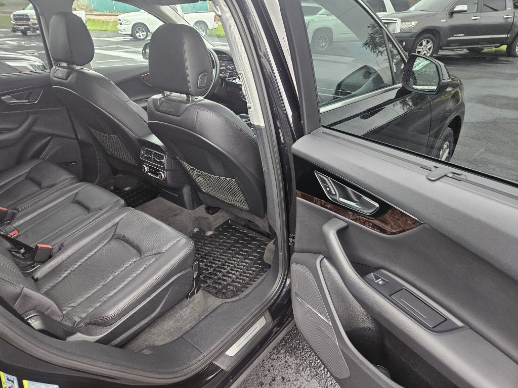 2017 Audi Q7 Image 15