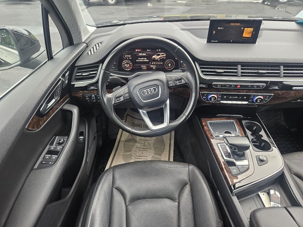 2017 Audi Q7 Image 23